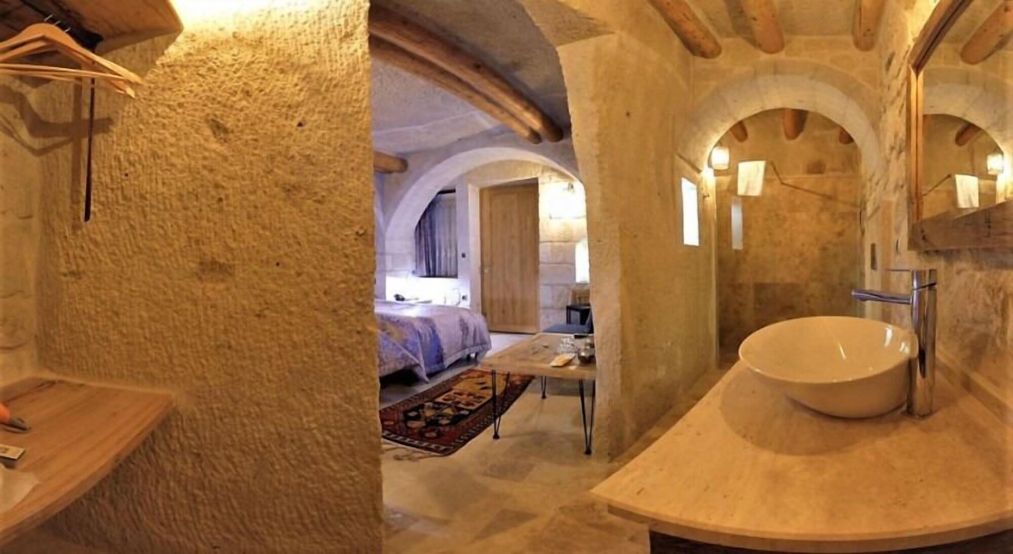 Mahzen Cave Hotel Ortahisar Esterno foto