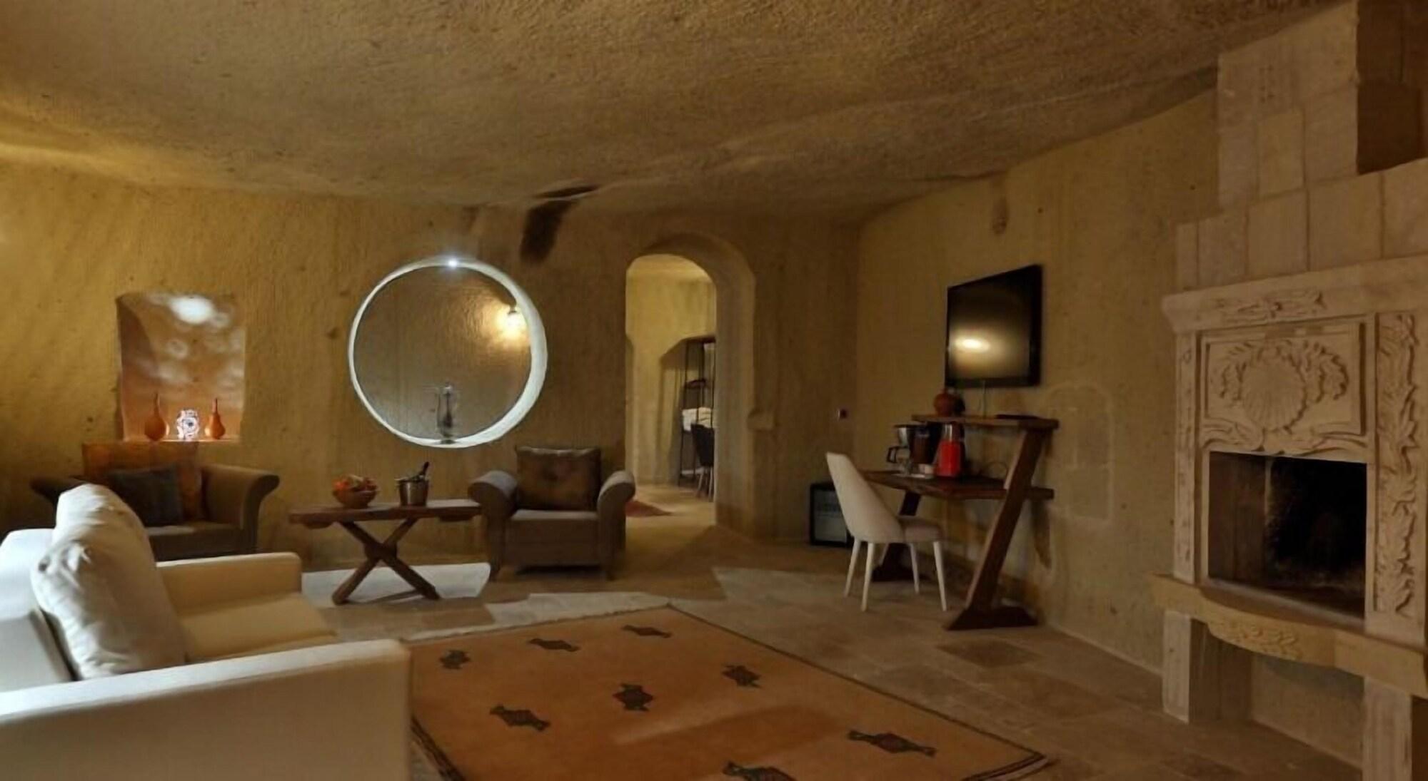 Mahzen Cave Hotel Ortahisar Esterno foto