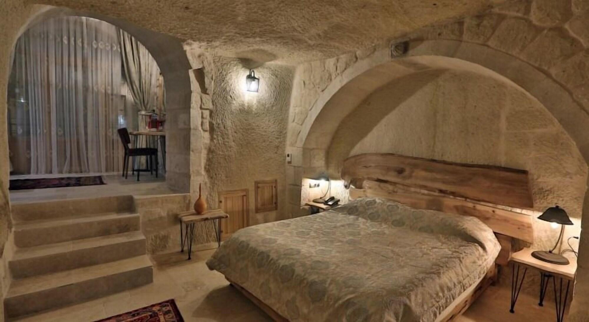 Mahzen Cave Hotel Ortahisar Esterno foto