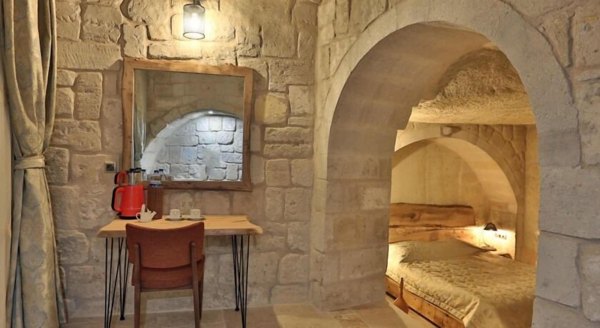 Mahzen Cave Hotel Ortahisar Esterno foto