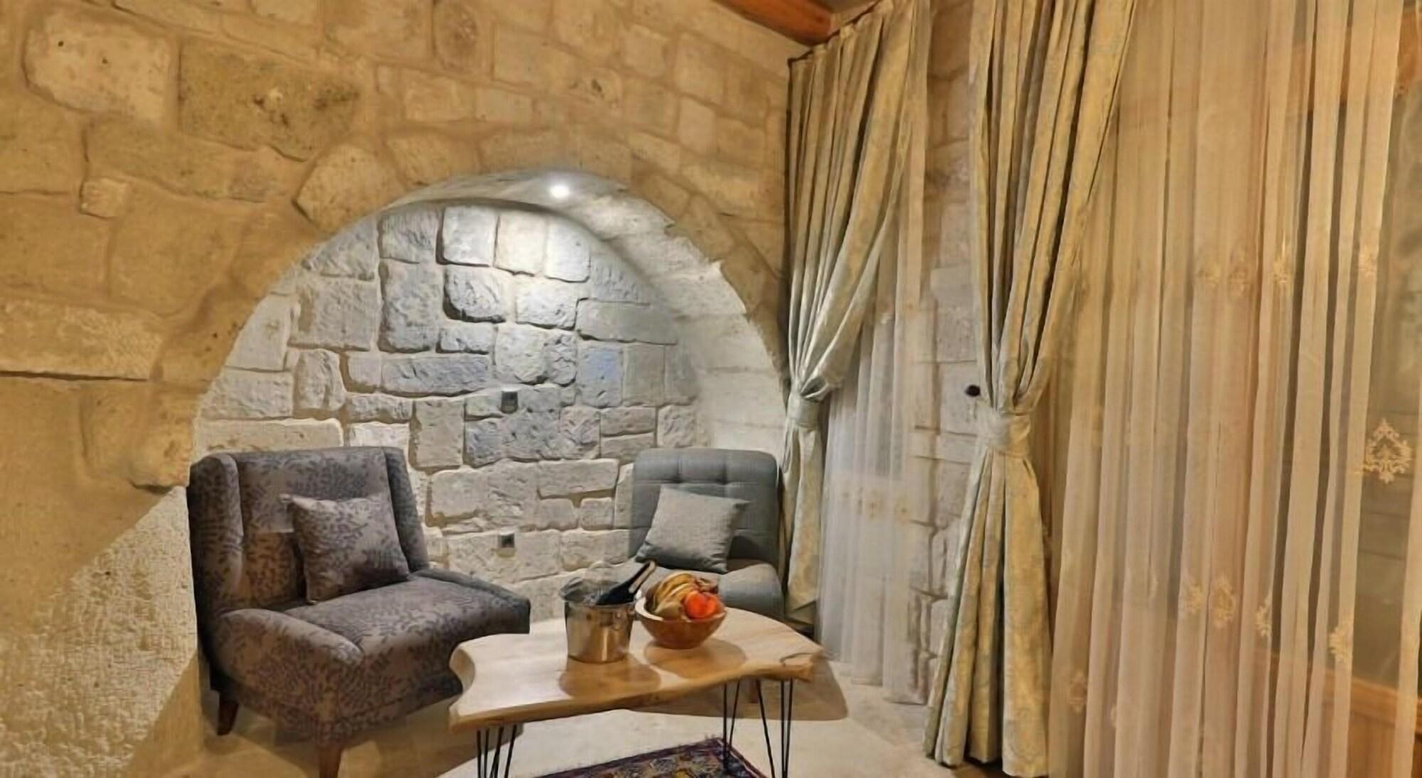 Mahzen Cave Hotel Ortahisar Esterno foto